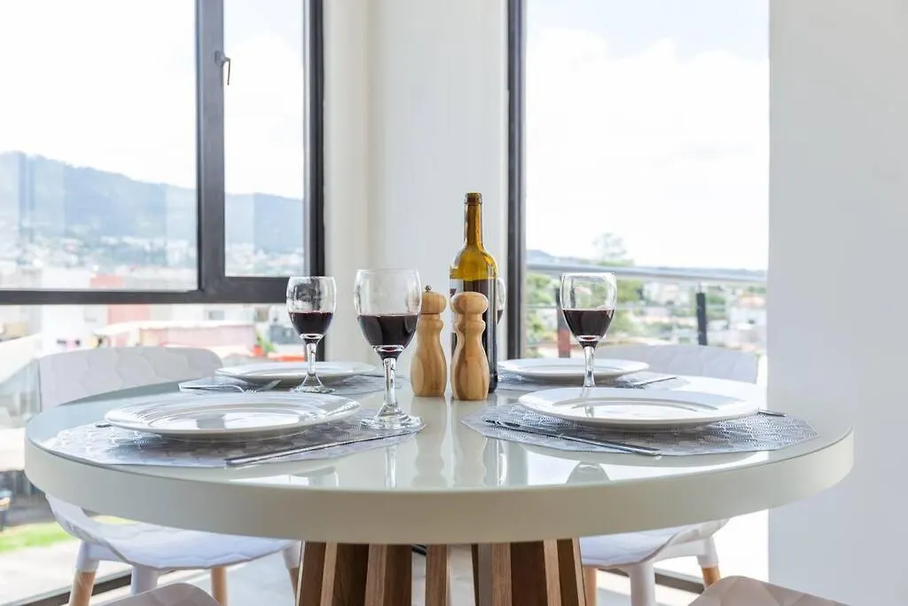 Alba Rooftop Suite Quito Apartman